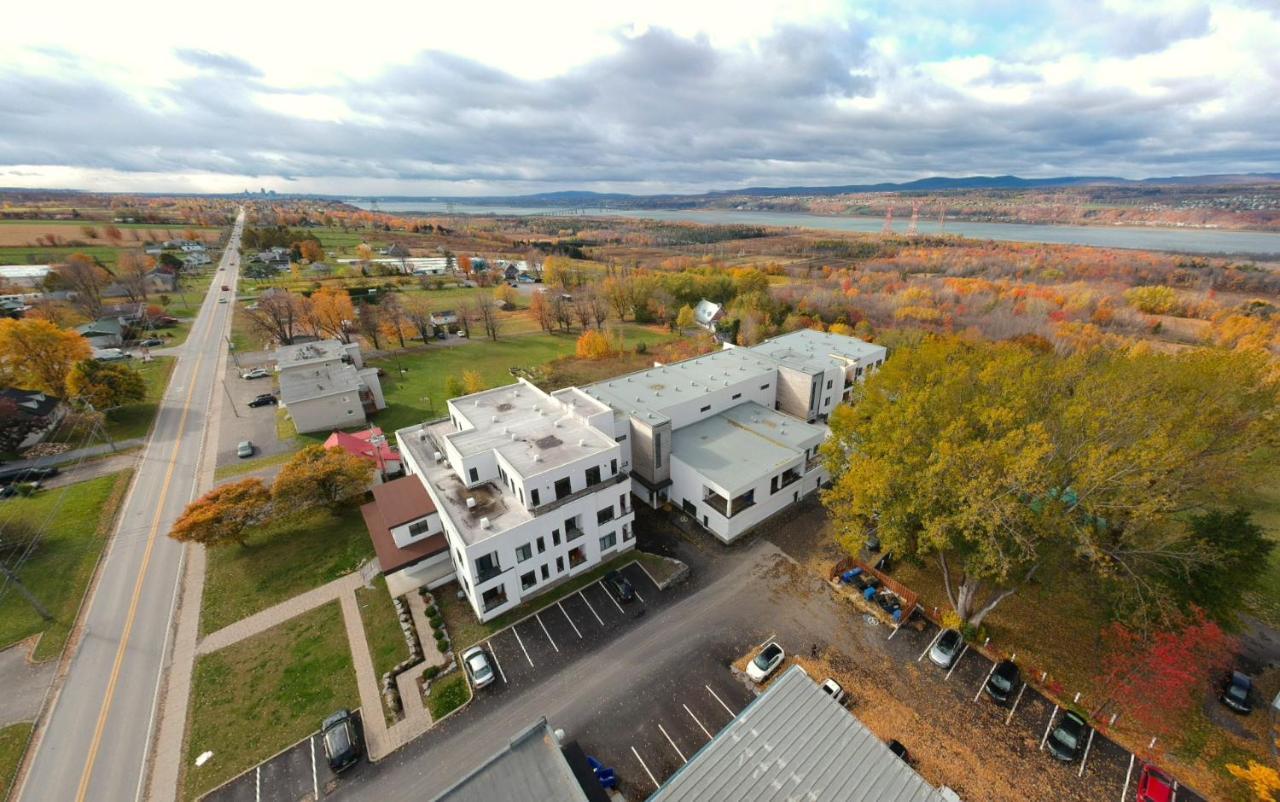 L'Ile-Do - Ile D'Orleans Apartment Saint-Pierre-de-l'Ile-d'Orleans ภายนอก รูปภาพ